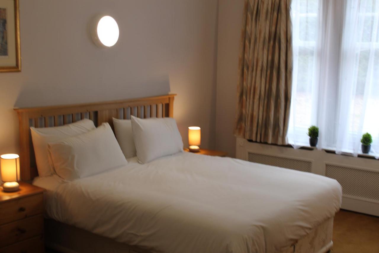 Brookside Lodge Baldock Buitenkant foto