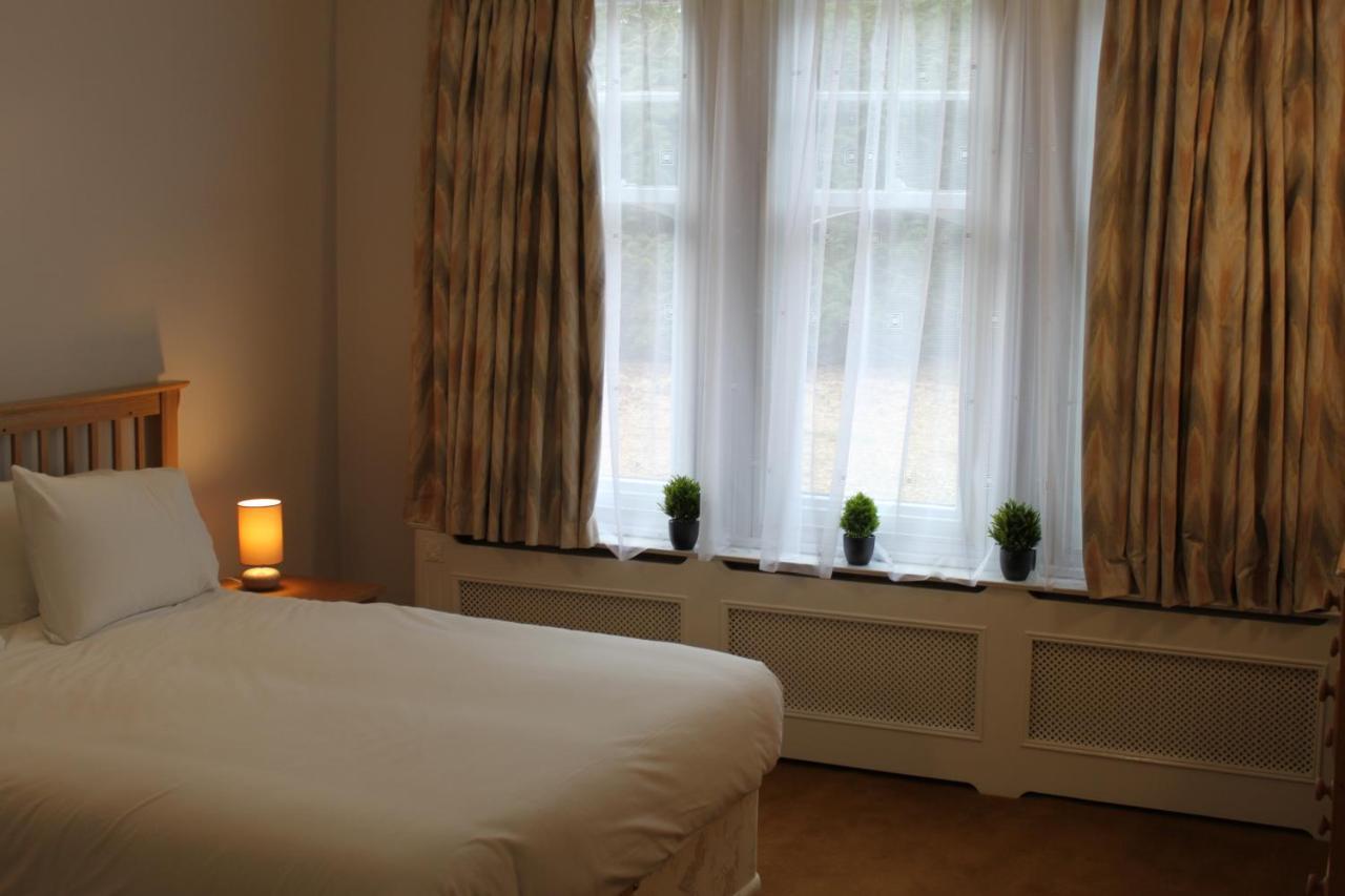 Brookside Lodge Baldock Buitenkant foto
