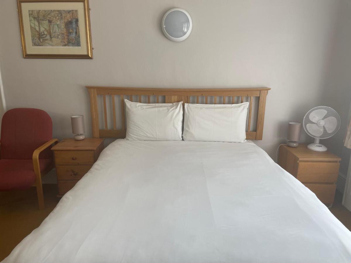 Brookside Lodge Baldock Buitenkant foto